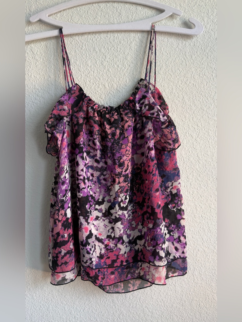 Express Abstract Floral Ruffle Chiffon Cami Top XS - Picture 2 of 3